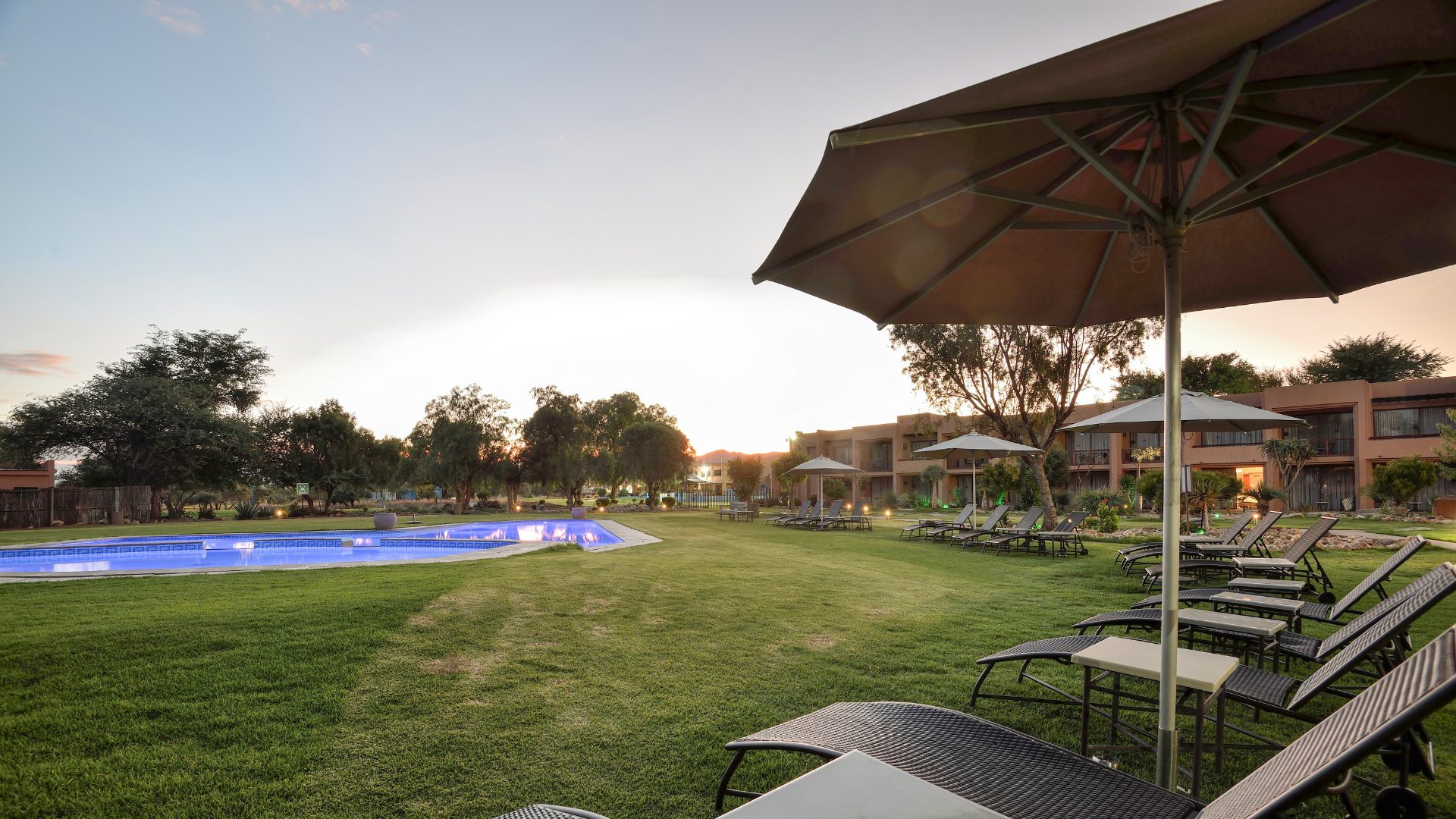 17265800895936_wccramenitiespool