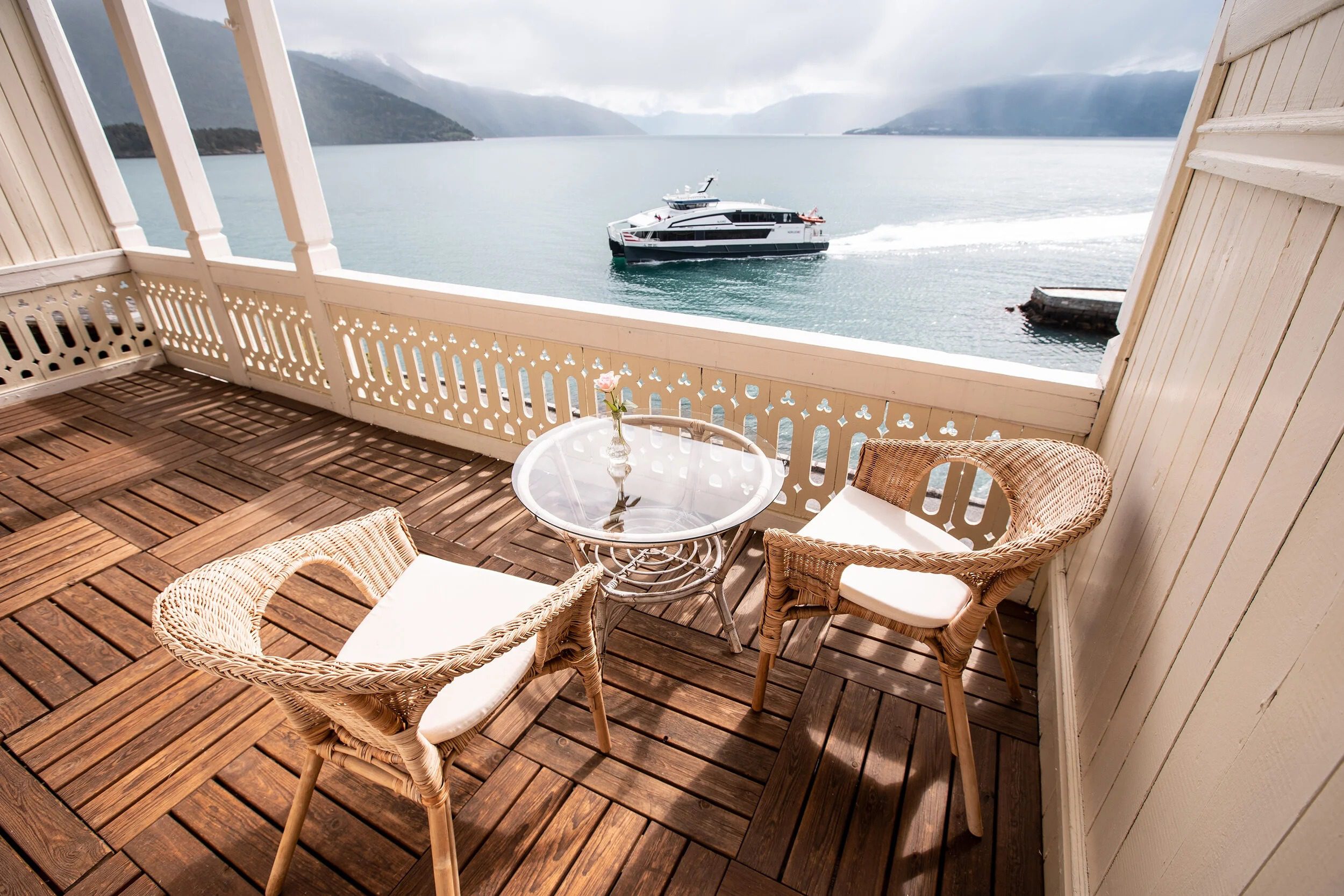 imgi_45_Kviknes-room