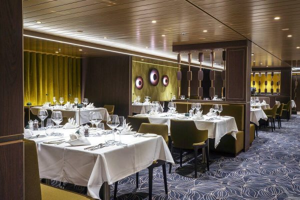 E47EB167-E550-1A09-0D83414AC98B14F2